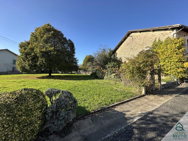 Maison de village - 198 m² - 8 pièces