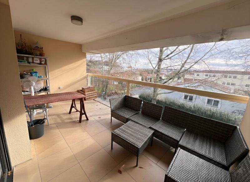 Appartement - 86 m² - 4 pièces