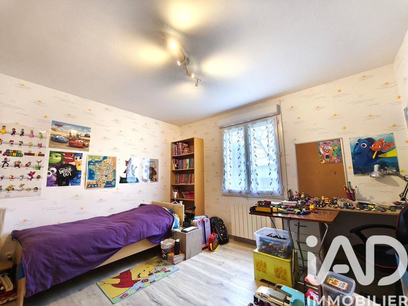 Maison - 177 m² - 8 pièces