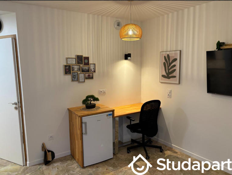 Chambre - 20 m² - 1 pièce