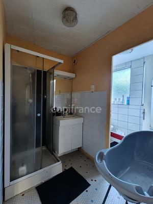Studio - 42 m² - 2 pièces