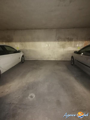 Parking / Garage - 12 m²