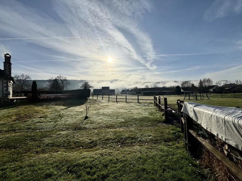 Demeure - 210 m² - 8 pièces