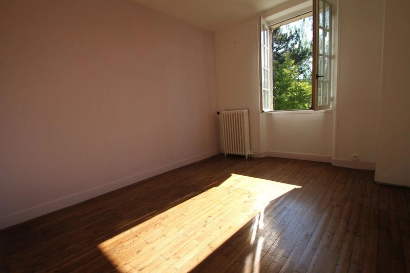 Maison - 157 m² - 7 pièces