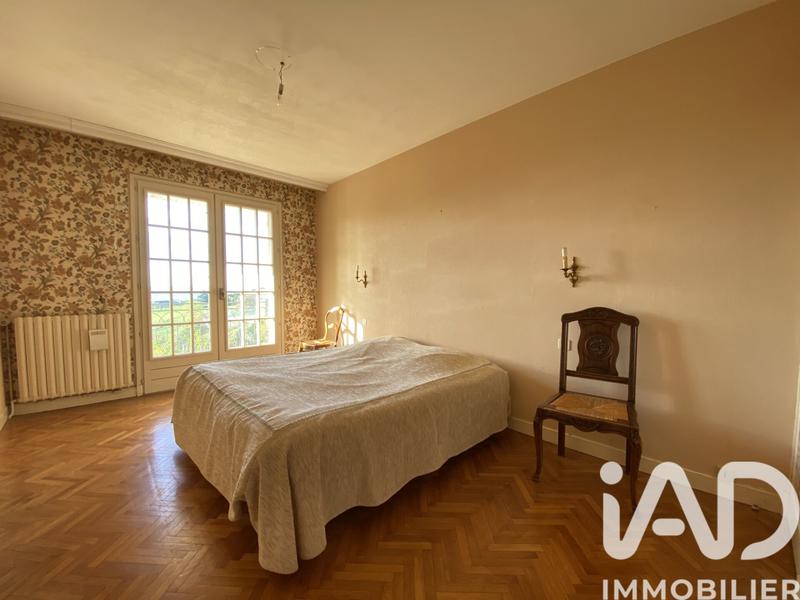 Maison - 170 m² - 8 pièces