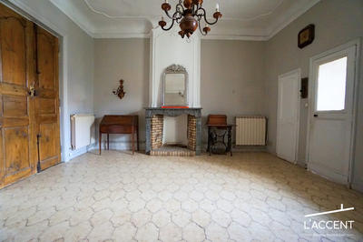 Appartement - 122 m² - 5 pièces