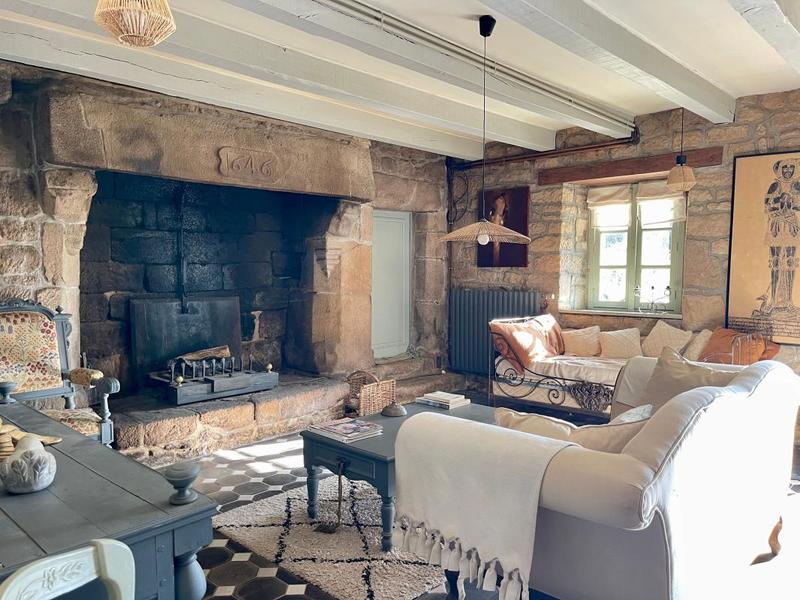 Demeure - 140 m² - 5 pièces