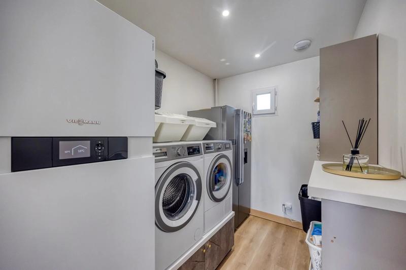 Maison - 114 m² - 6 pièces