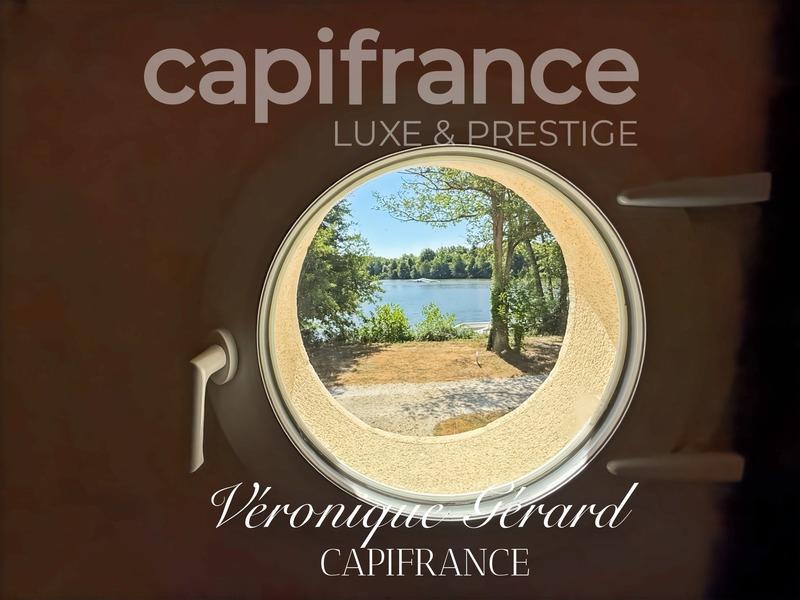 Propriété - 351 m² - 12 pièces