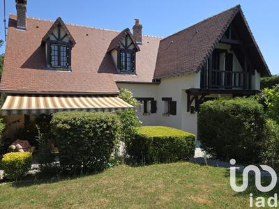 Maison - 166 m² - 7 pièces