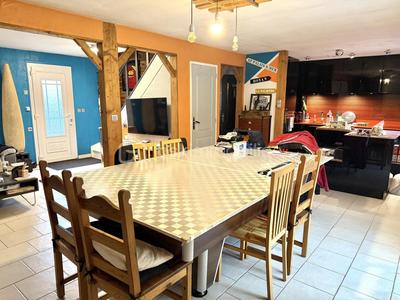 Pavillon - 95 m² - 5 pièces