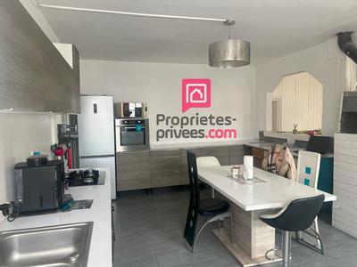 Maison - 215 m² - 7 pièces