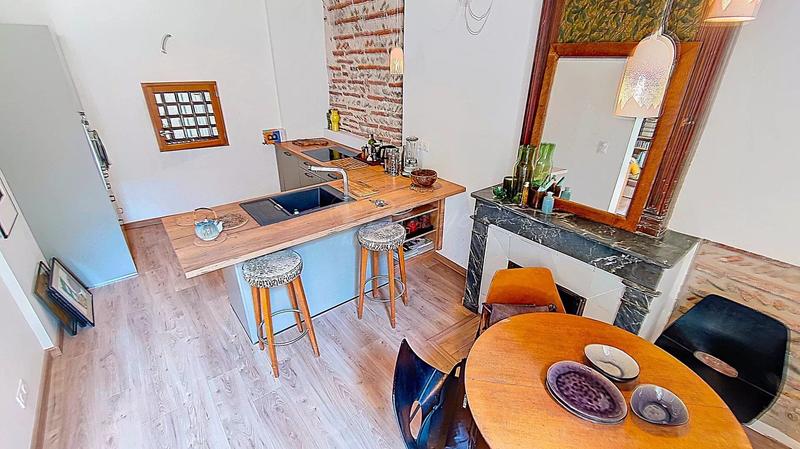 Maison - 142 m² - 8 pièces