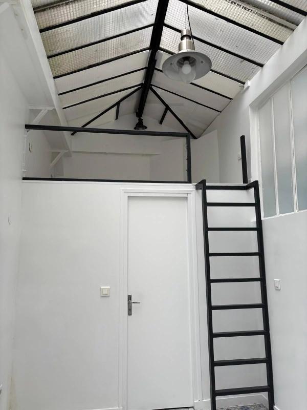 Bureau - 23 m² - 2 pièces