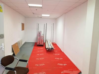 Local commercial - 115 m²