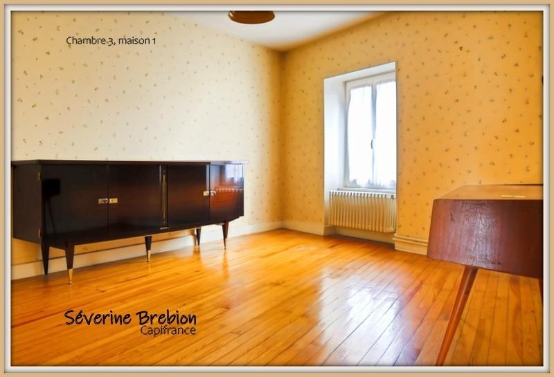 Maison de village - 380 m² - 15 pièces