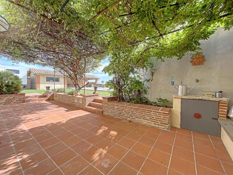 Maison de village - 285 m² - 8 pièces