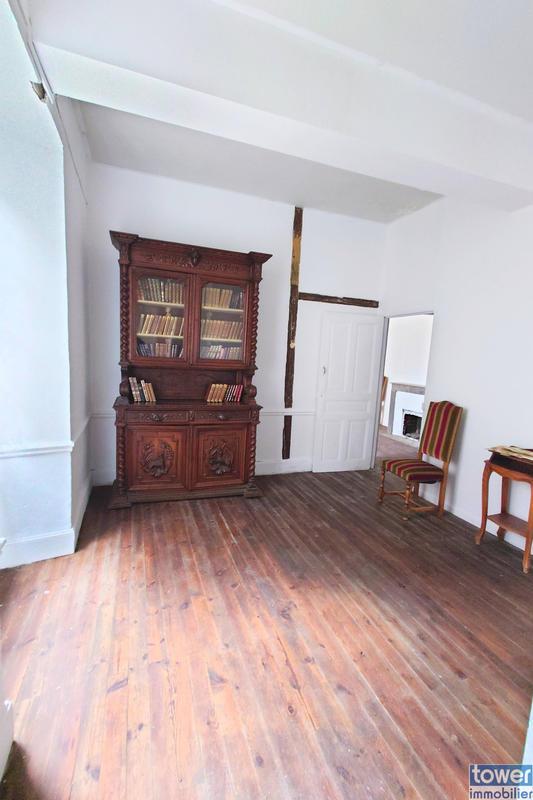 Maison - 420 m² - 17 pièces