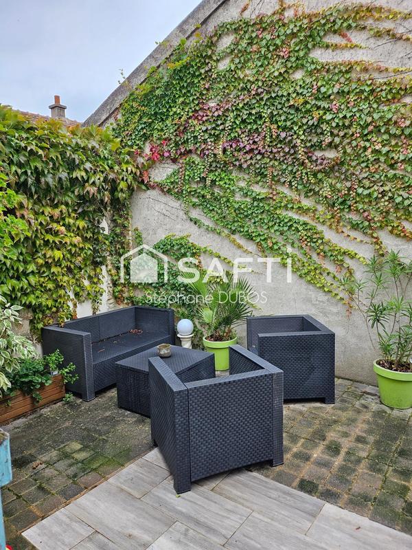 Maison - 97 m² - 5 pièces