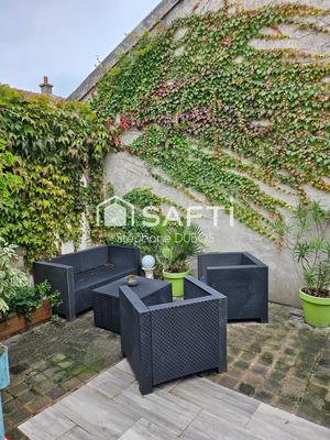 Maison - 97 m² - 5 pièces