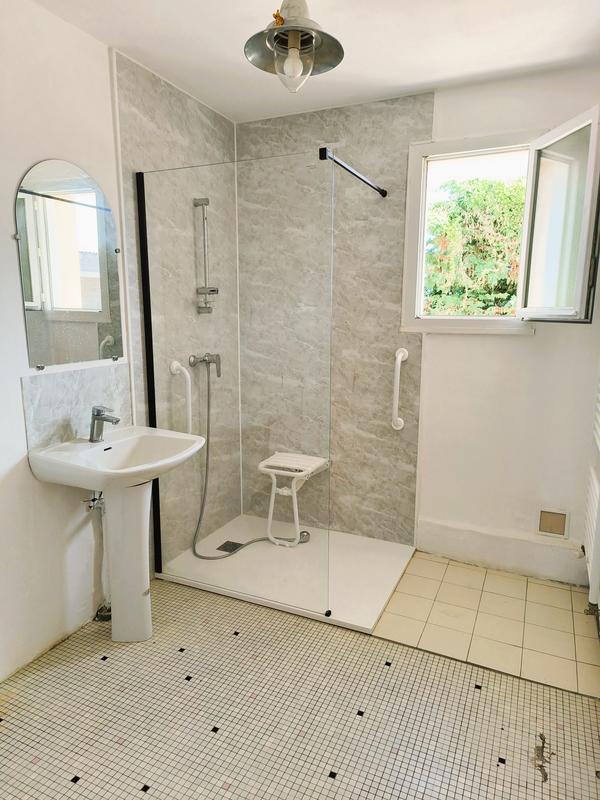 Maison traditionnelle - 90 m² - 5 pièces