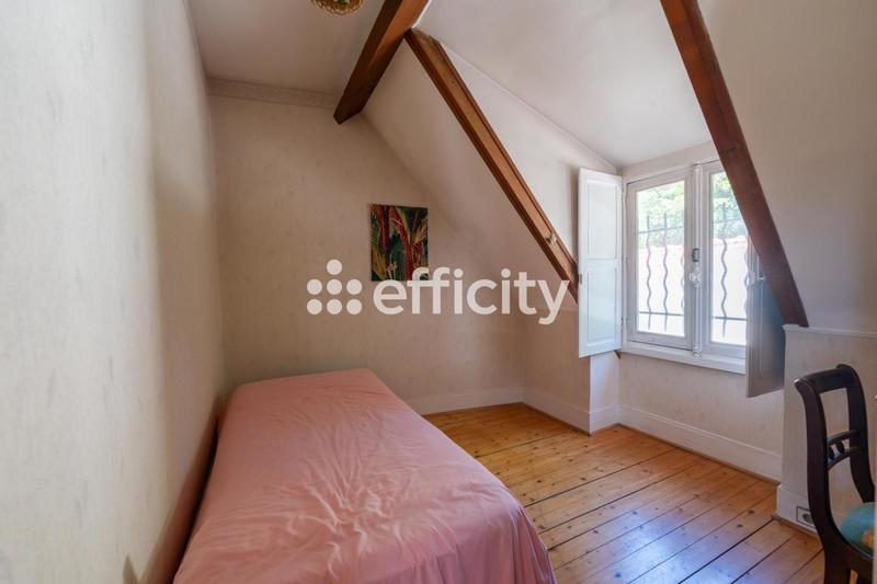 Maison - 115 m² - 6 pièces