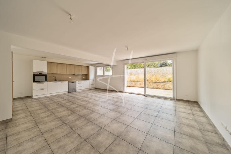 Maison - 158 m² - 7 pièces