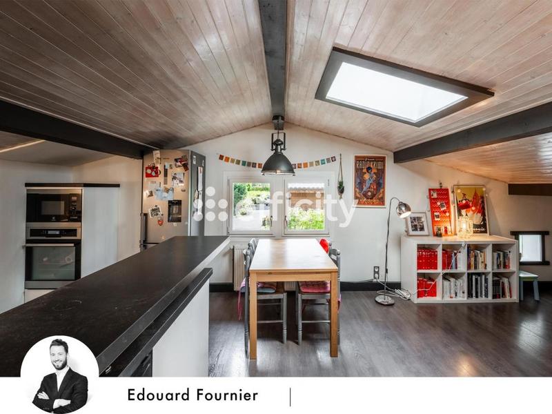 Appartement - 75 m² - 3 pièces