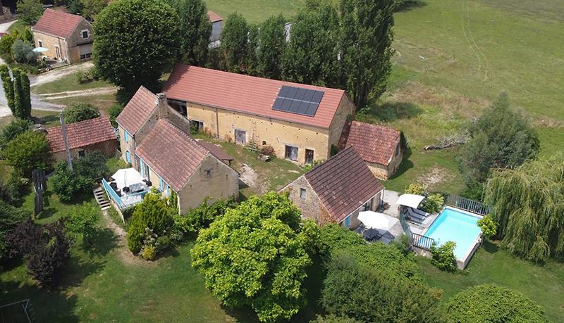 Corps de ferme - 137 m² - 9 pièces