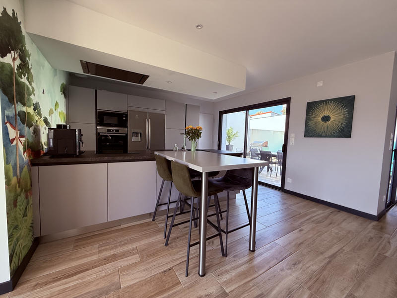 Maison - 145 m² - 5 pièces