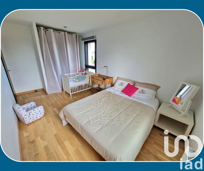 Maison - 175 m² - 10 pièces