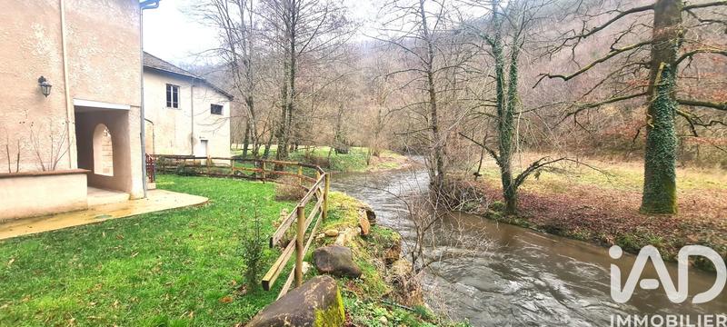 Maison - 207 m² - 12 pièces