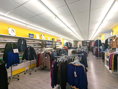 Local commercial - 115 m²