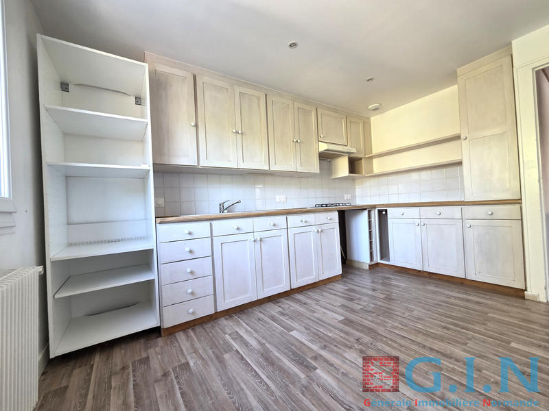 Maison de village - 150 m² - 8 pièces