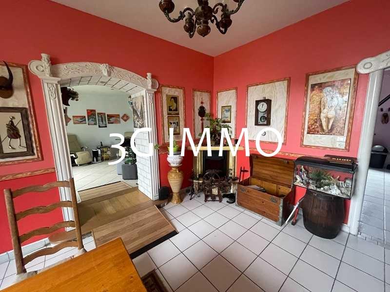 Maison - 165 m² - 7 pièces
