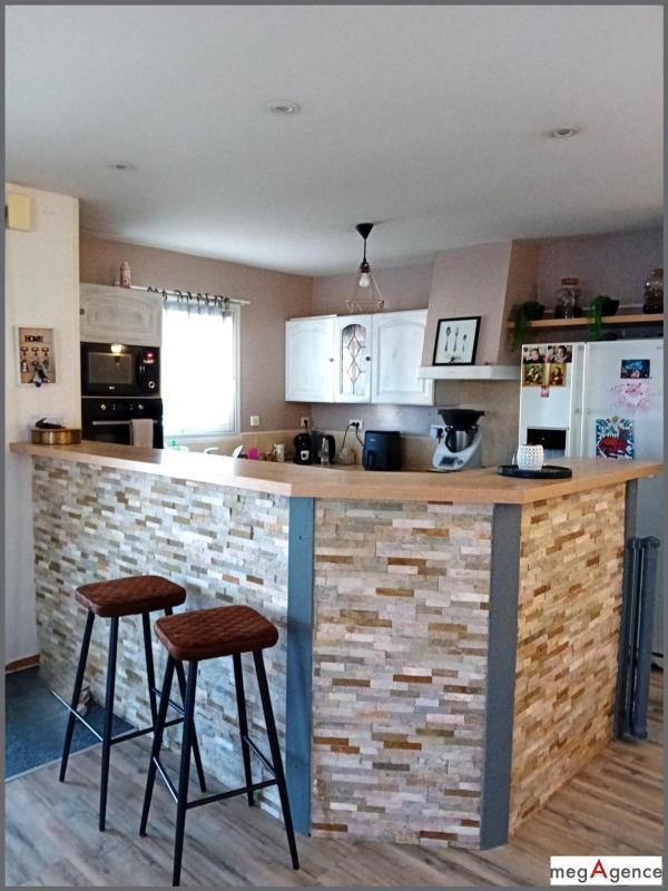 Maison - 175 m² - 9 pièces