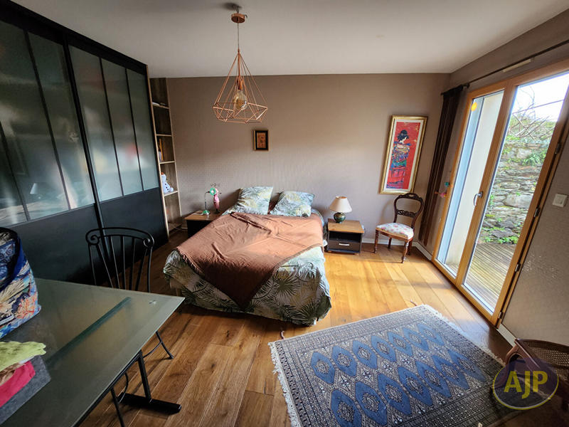 Maison - 160 m² - 4 pièces