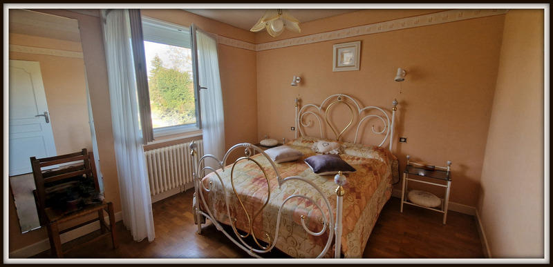 Maison - 206 m² - 6 pièces