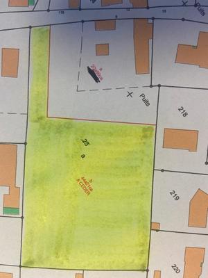 Terrain constructible - 4 421 m²