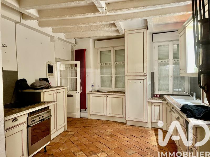 Maison - 170 m² - 8 pièces
