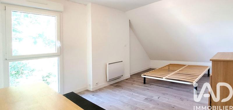 Maison - 137 m² - 9 pièces