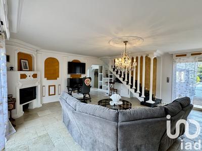 Maison - 175 m² - 6 pièces