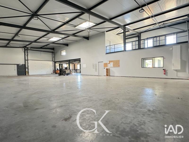 Local commercial - 275 m²
