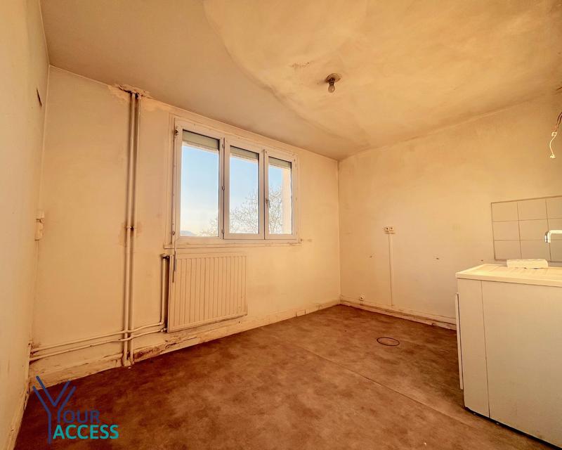 Appartement - 80 m² - 4 pièces
