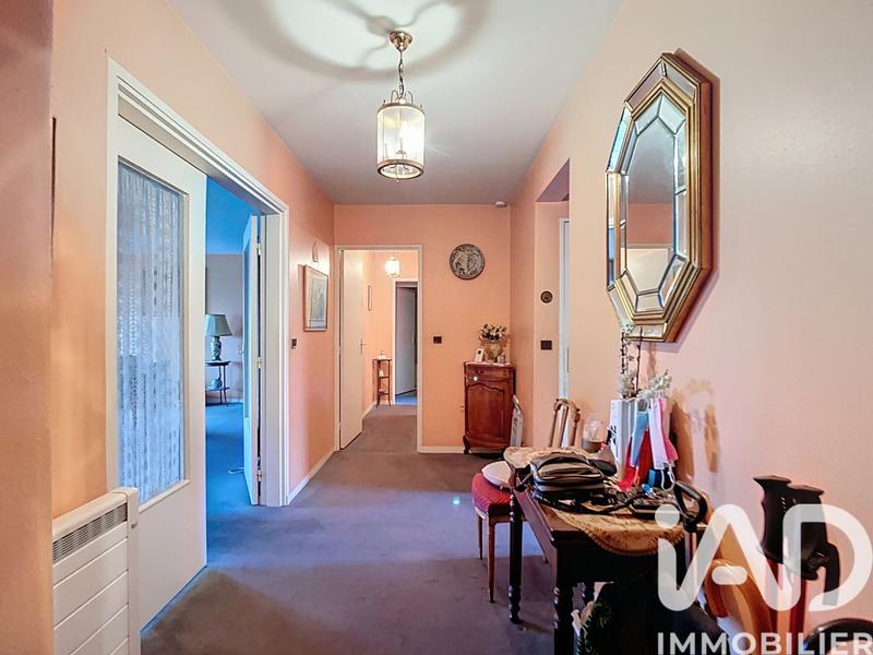 Appartement - 122 m² - 5 pièces