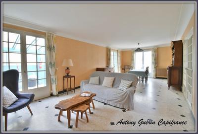 Maison - 103 m² - 5 pièces