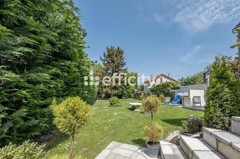 Maison - 179 m² - 6 pièces