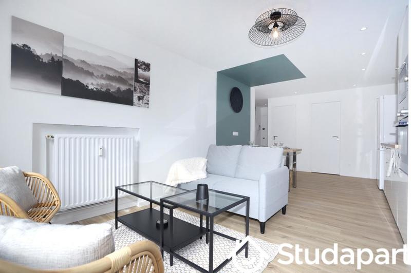 Chambre - 11 m² - 1 pièce