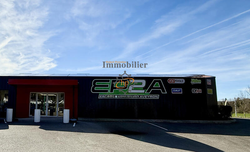 Local commercial - 205 m²