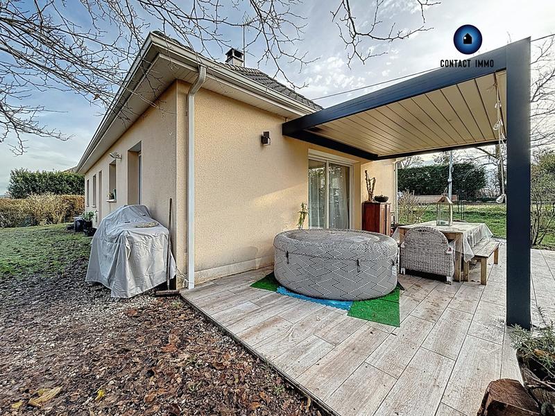 Maison - 92 m² - 4 pièces